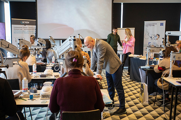 Землякова IMTC13.jpg