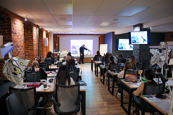 Щербаков Апрель 3.jpg